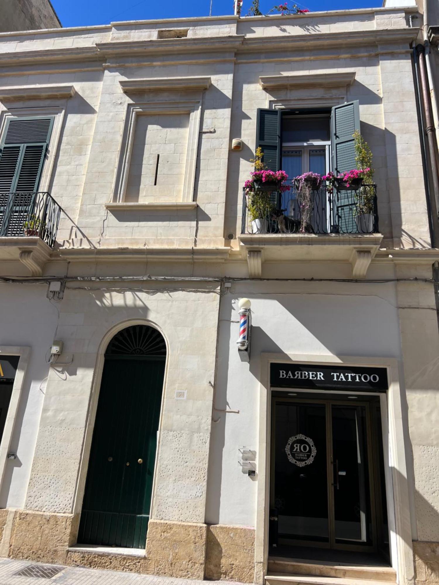 Suite Battisti 7 Lecce Exterior photo